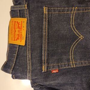 LEVIS 531